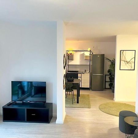 Gemuetliche Apartments Direkt An Der Grenze Von Hamburg 노르더슈테트 외부 사진