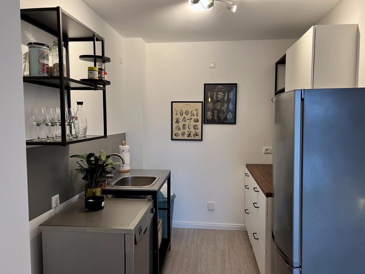 Gemuetliche Apartments Direkt An Der Grenze Von Hamburg 노르더슈테트 외부 사진