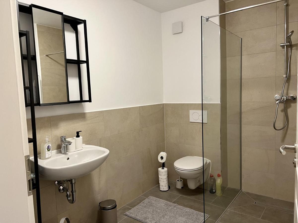 Gemuetliche Apartments Direkt An Der Grenze Von Hamburg 노르더슈테트 외부 사진