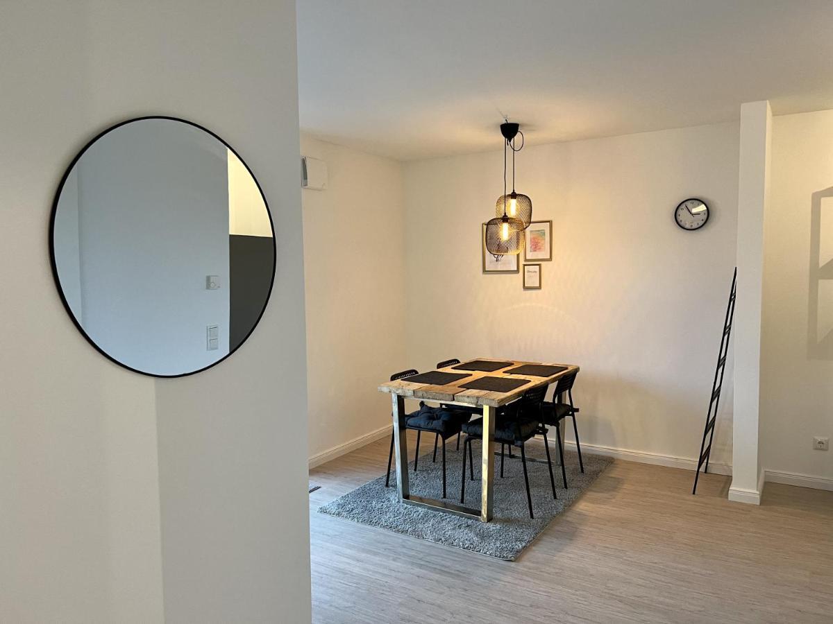Gemuetliche Apartments Direkt An Der Grenze Von Hamburg 노르더슈테트 외부 사진