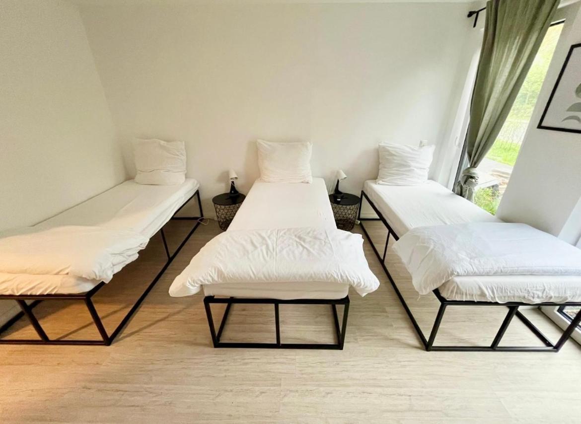 Gemuetliche Apartments Direkt An Der Grenze Von Hamburg 노르더슈테트 외부 사진