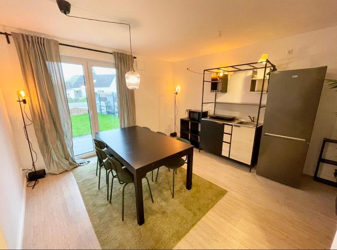 Gemuetliche Apartments Direkt An Der Grenze Von Hamburg 노르더슈테트 외부 사진