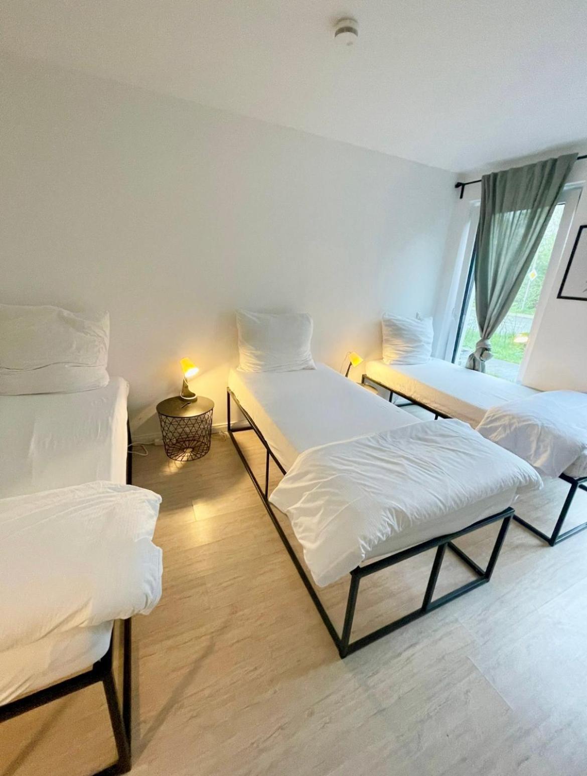 Gemuetliche Apartments Direkt An Der Grenze Von Hamburg 노르더슈테트 외부 사진